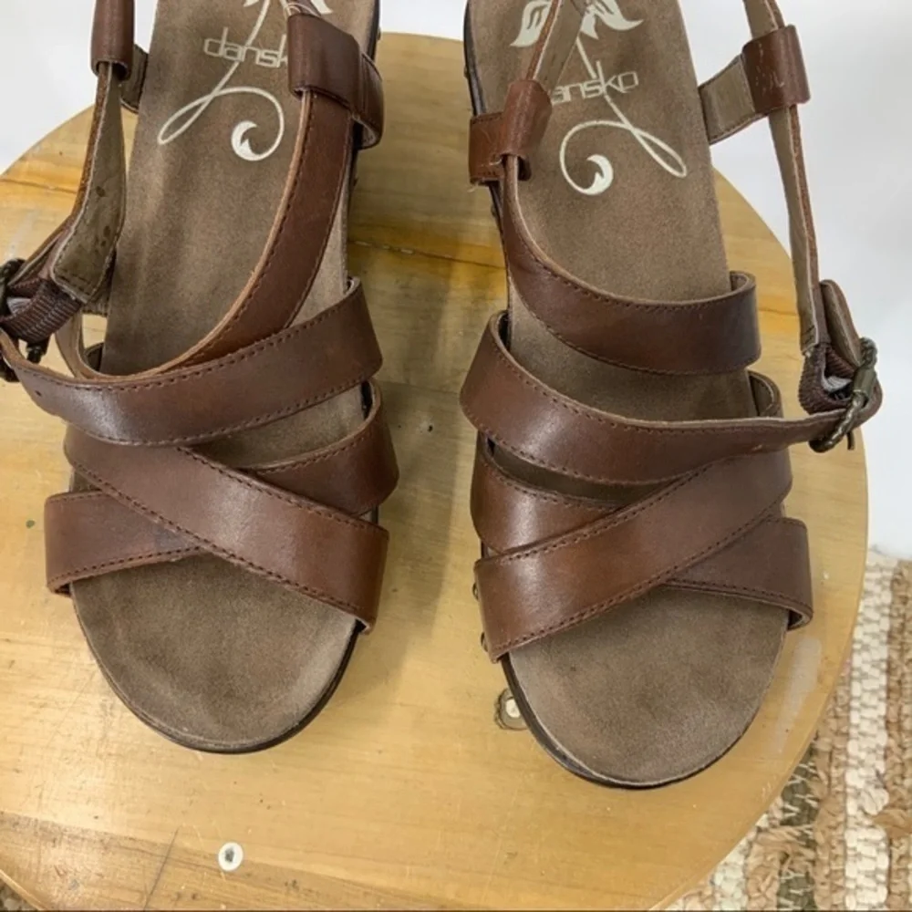Dansko Freda platform wedge sandal 6 1/2 -7